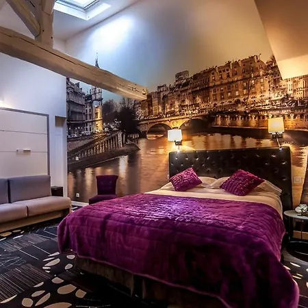 Ascot Opera Hotel 3*