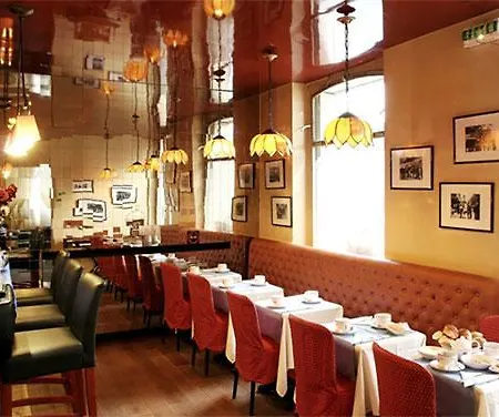 アスコット オペラ 3* パリ